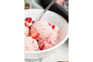 Frozen Yoghurt Premix Strawberry - 4000G